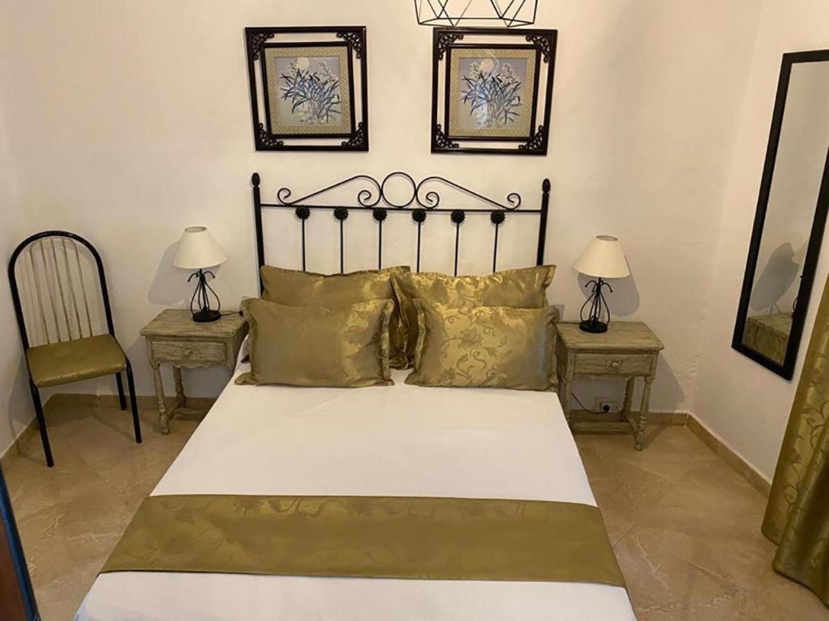 Esencia Andalucia Villa Rociana ภายนอก รูปภาพ